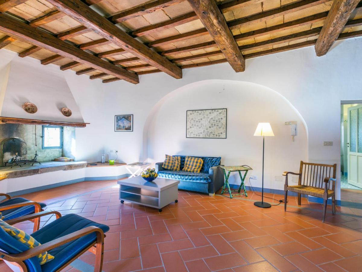 Holiday Home Al Volo Del Nibbio By Interhome Маради Екстериор снимка